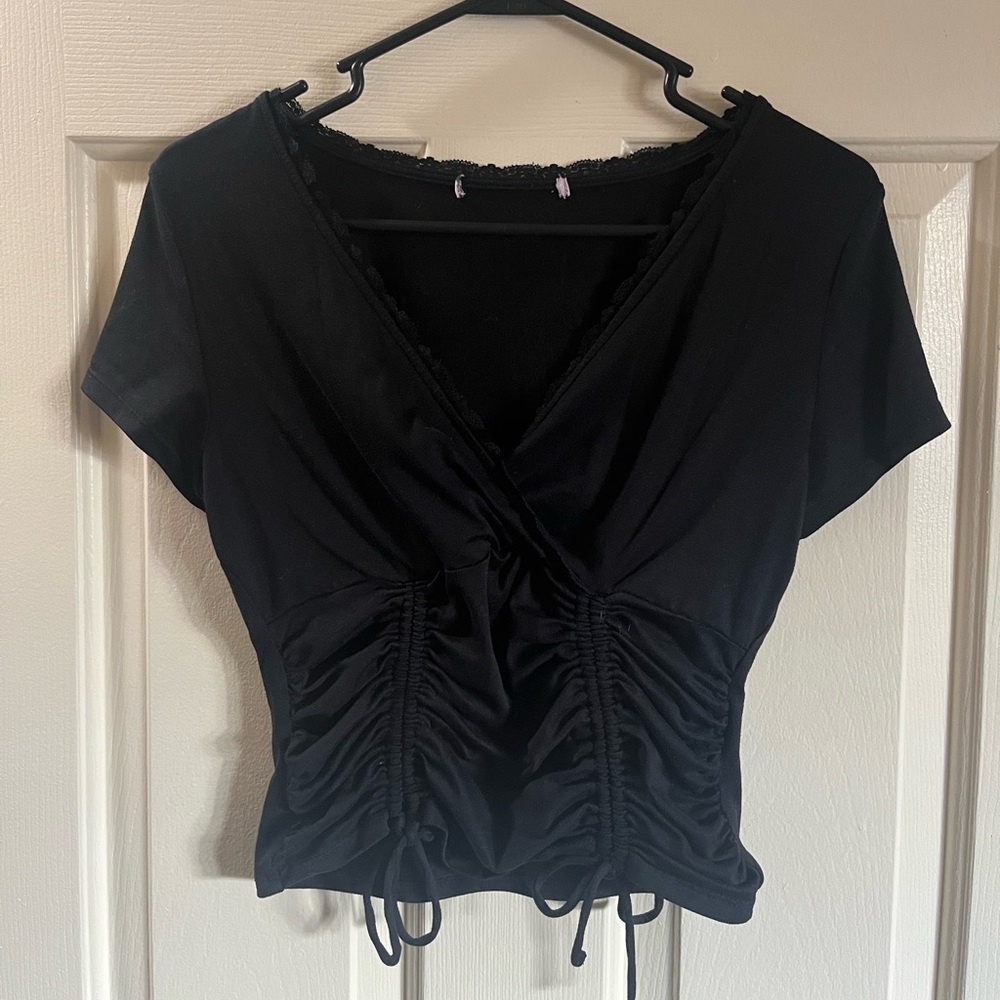 Black tshirt